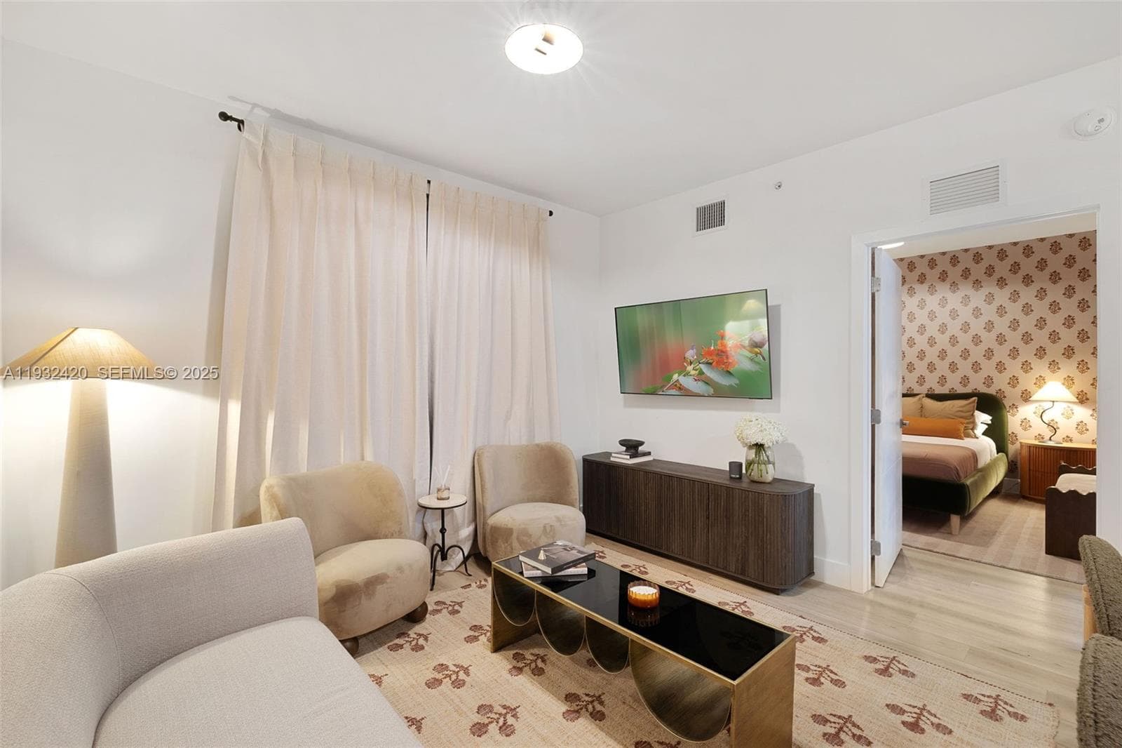 1542 NW 2nd St # 105, Miami FL 33125 — 6