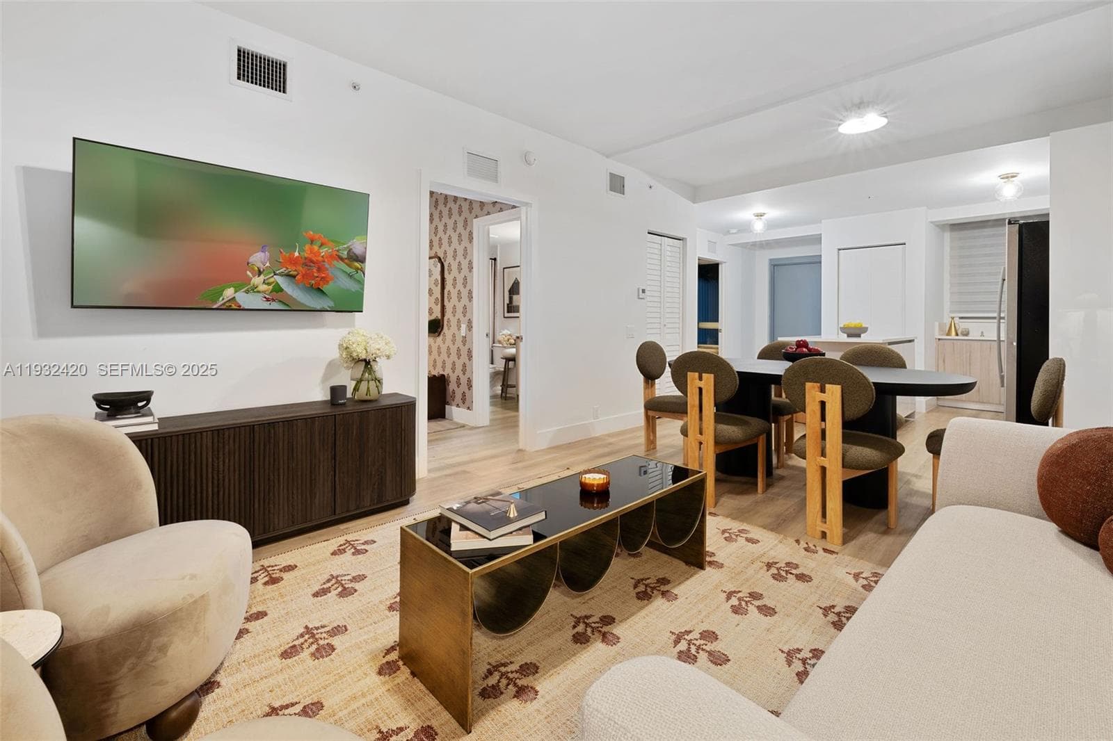 1542 NW 2nd St # 105, Miami FL 33125 — 7