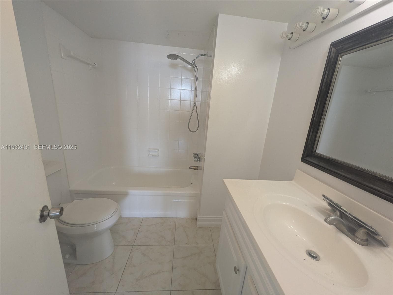 2780 NE 183rd St # 1805, Aventura FL 33160 — 13
