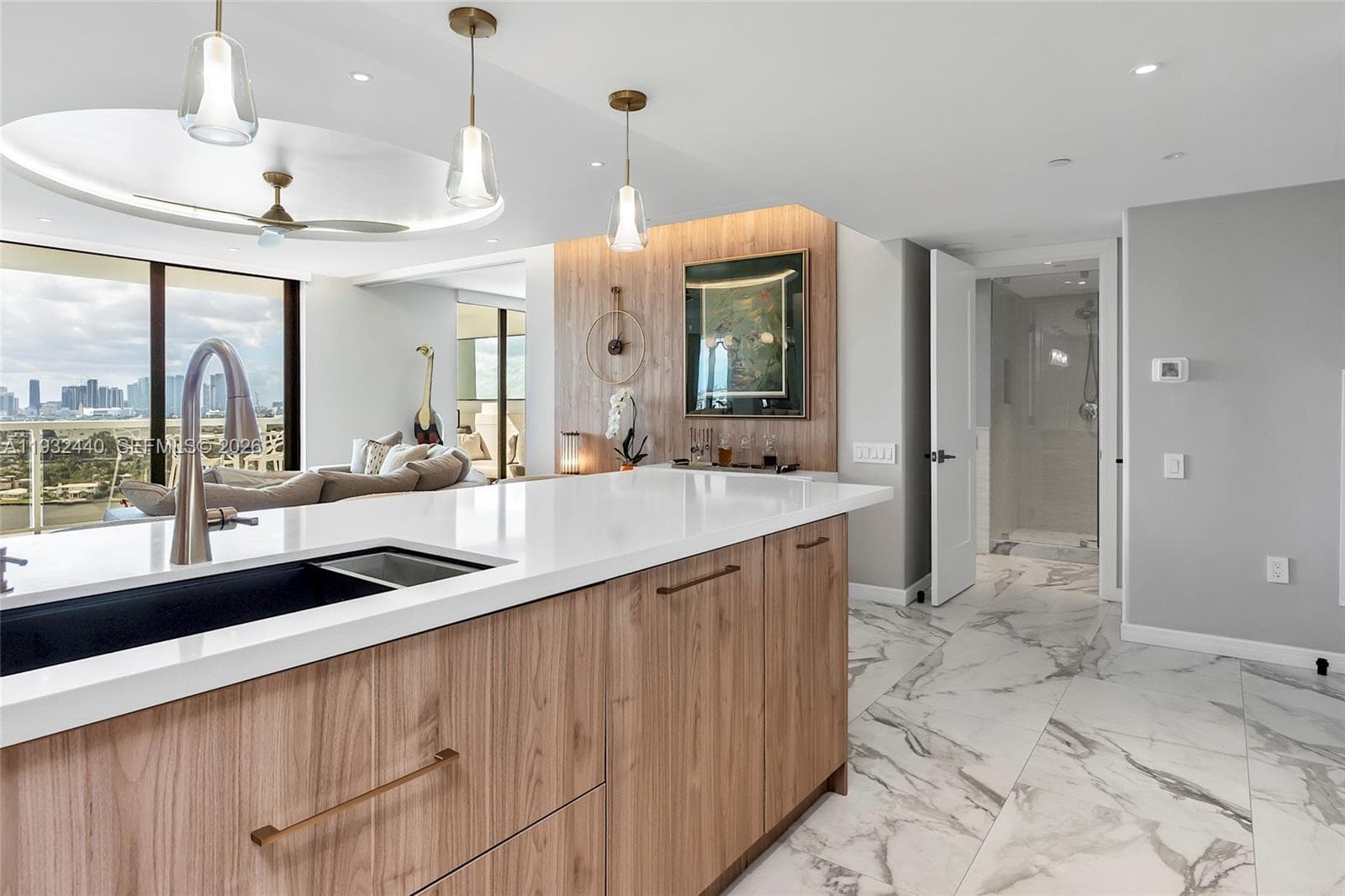 9 Island Ave # 2104, Miami Beach FL 33139 — 6