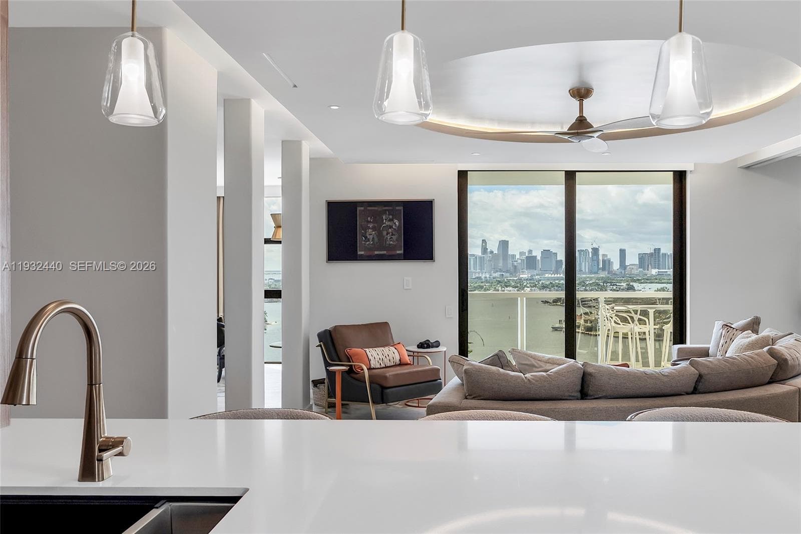 9 Island Ave # 2104, Miami Beach FL 33139 — 7
