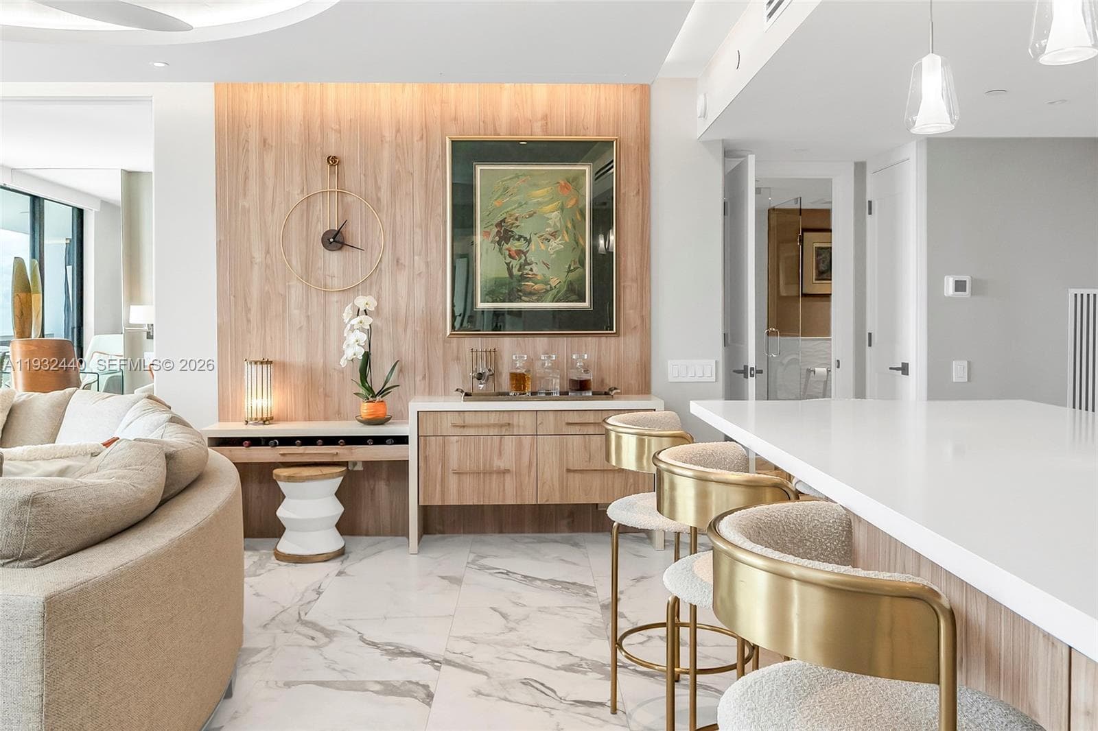 9 Island Ave # 2104, Miami Beach FL 33139 — 9