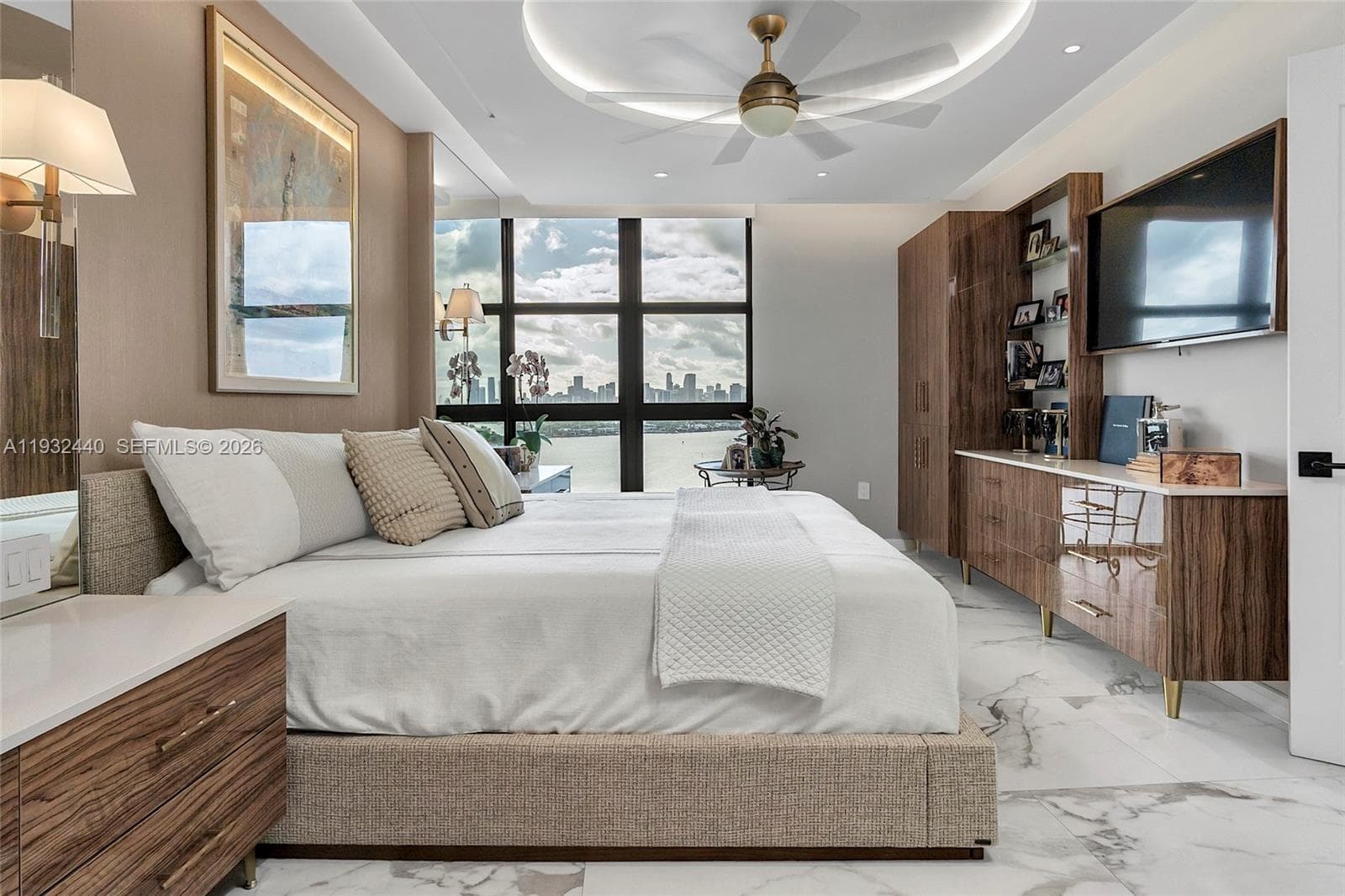9 Island Ave # 2104, Miami Beach FL 33139 — 31