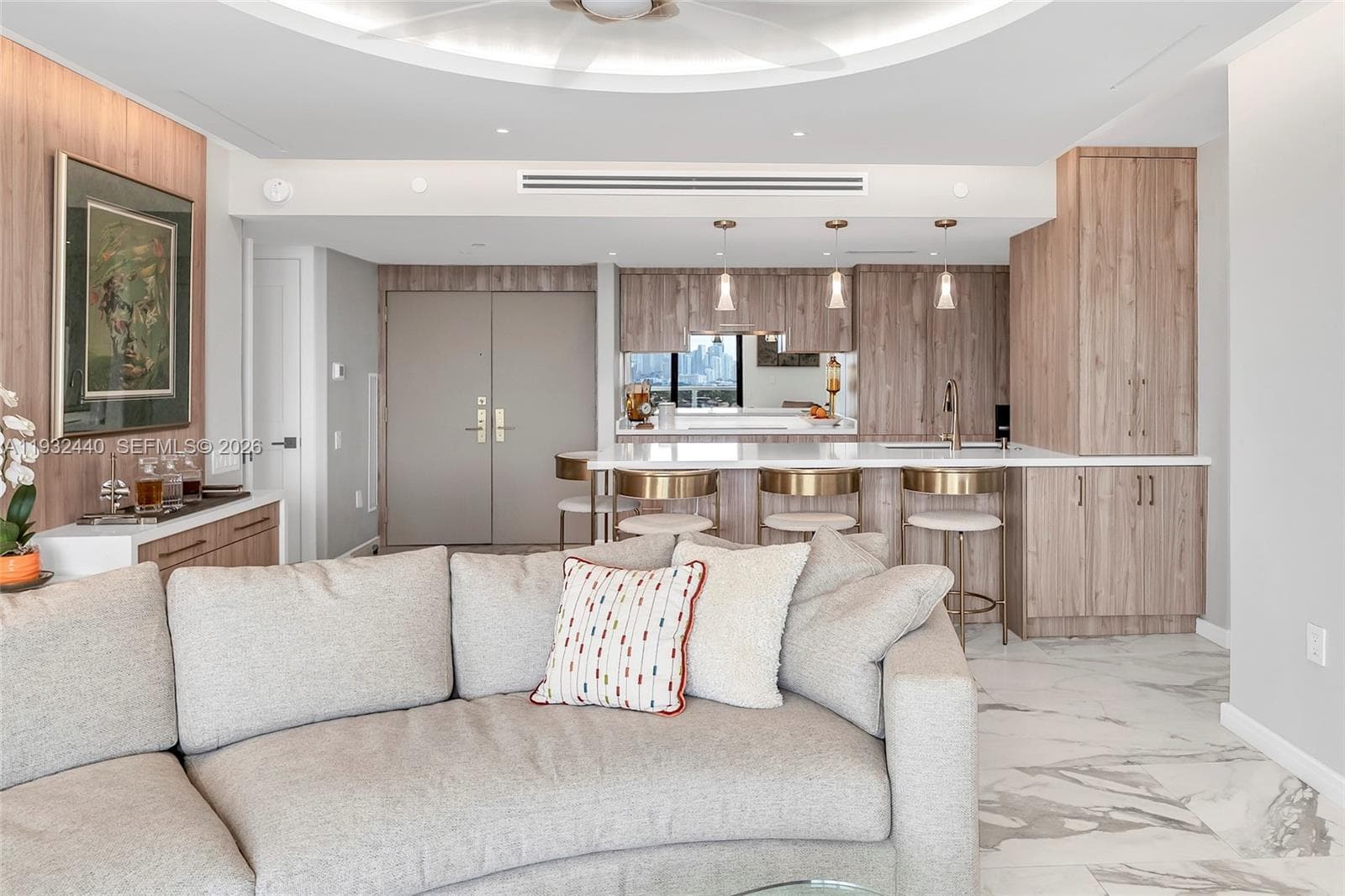 9 Island Ave # 2104, Miami Beach FL 33139 — 8