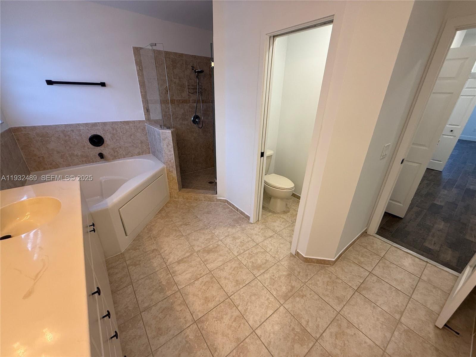 107 SE 22nd Ter, Homestead FL 33033 — 19