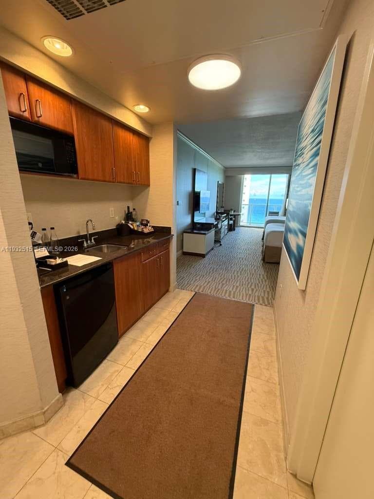 18001 Collins Ave # 1006, Sunny Isles Beach FL 33160 — 29