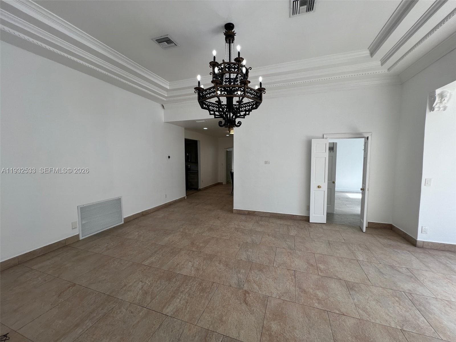 4575 Post Ave, Miami Beach FL 33140 — 7