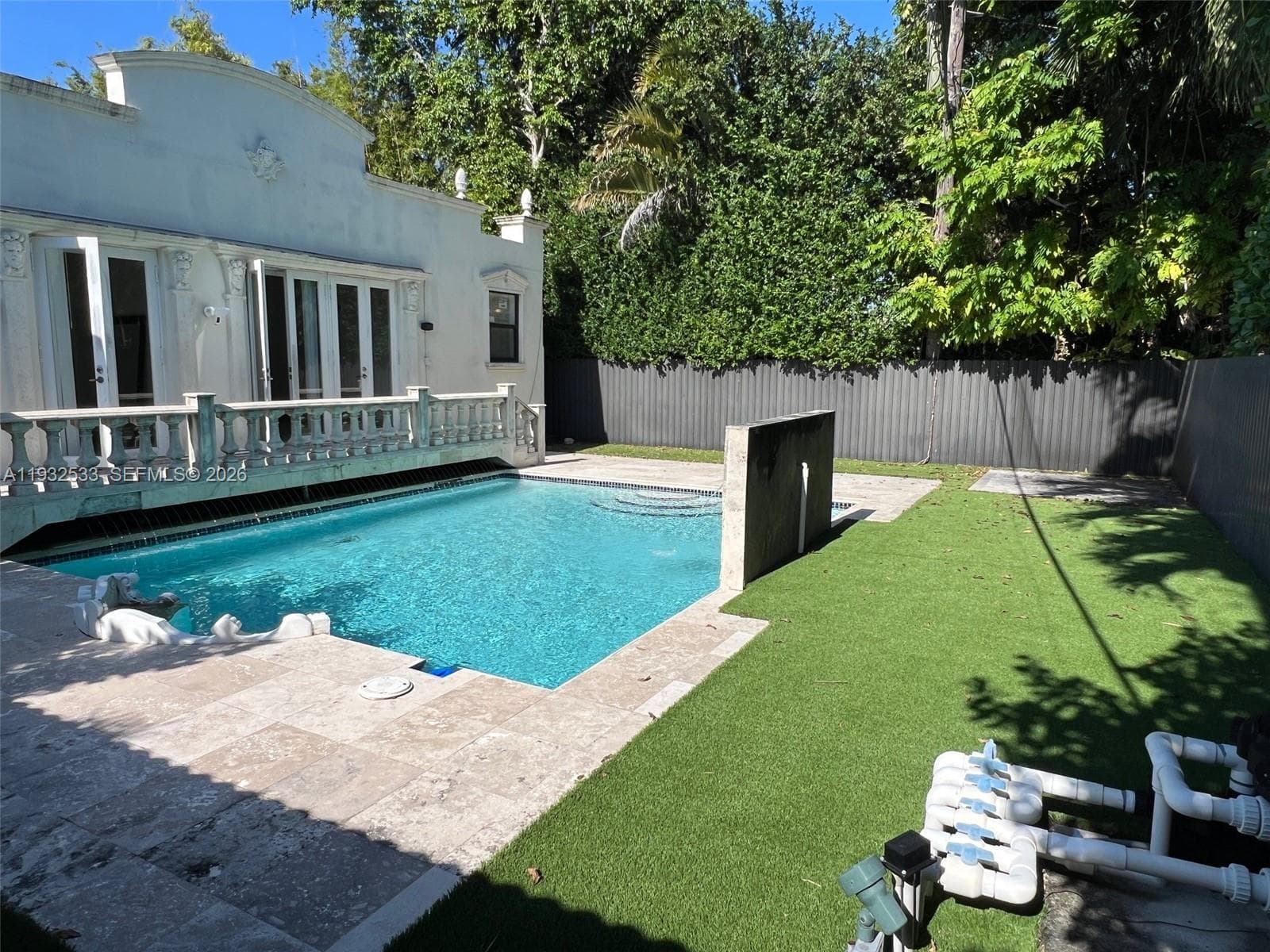 4575 Post Ave, Miami Beach FL 33140 — 41