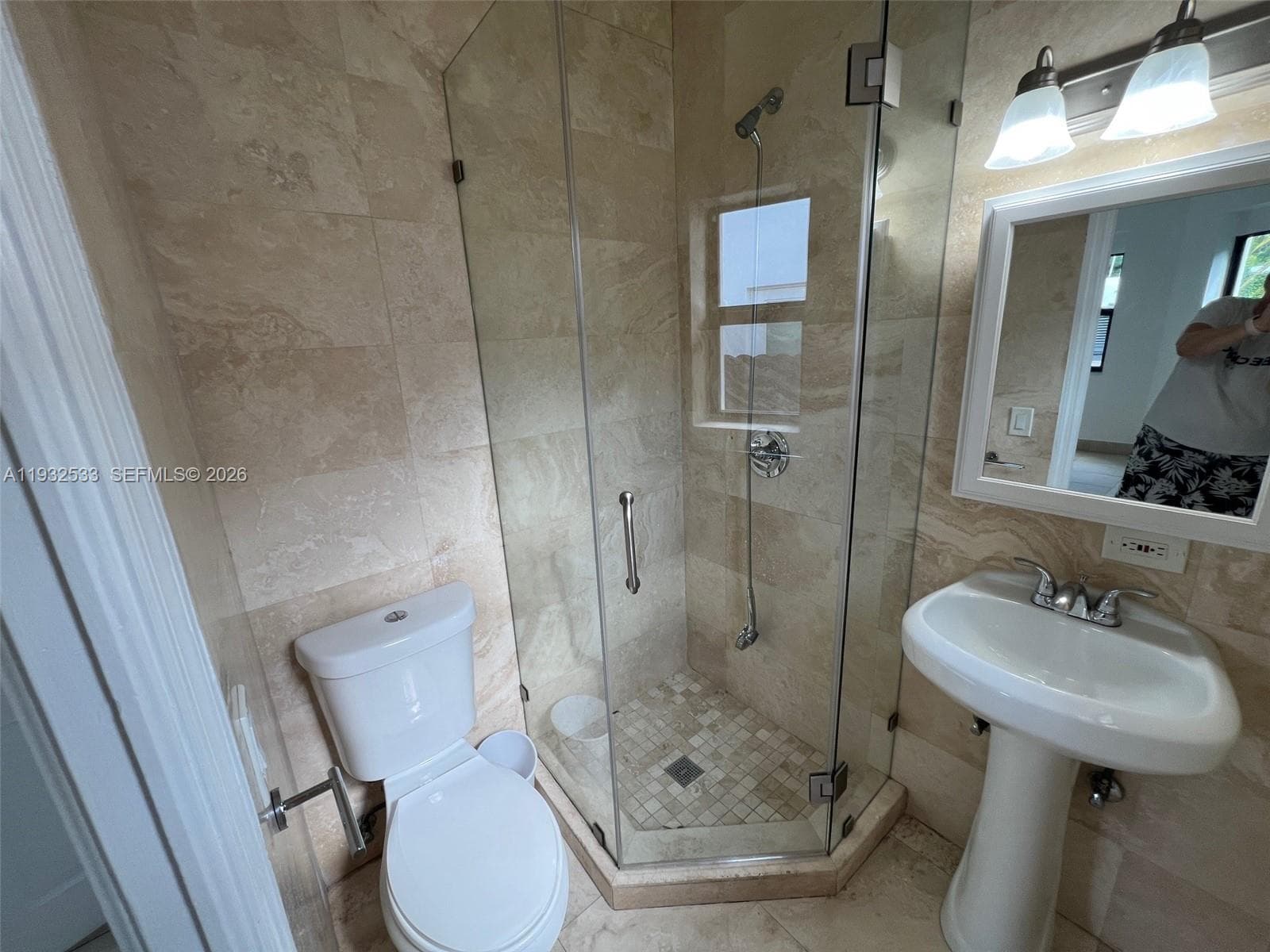 4575 Post Ave, Miami Beach FL 33140 — 39