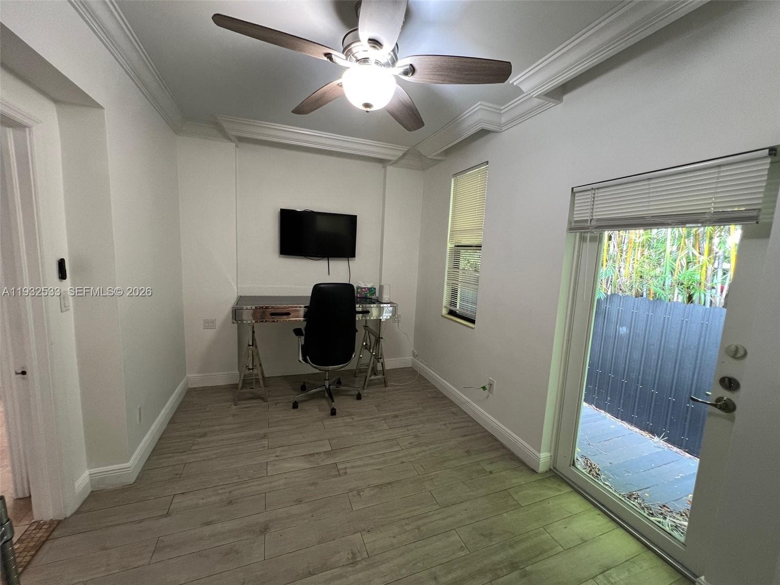 4575 Post Ave, Miami Beach FL 33140 — 29