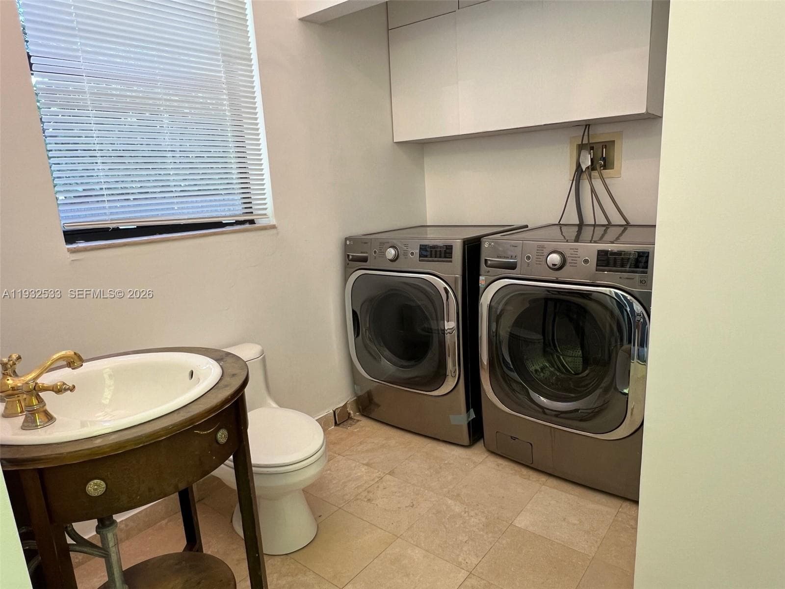 4575 Post Ave, Miami Beach FL 33140 — 25