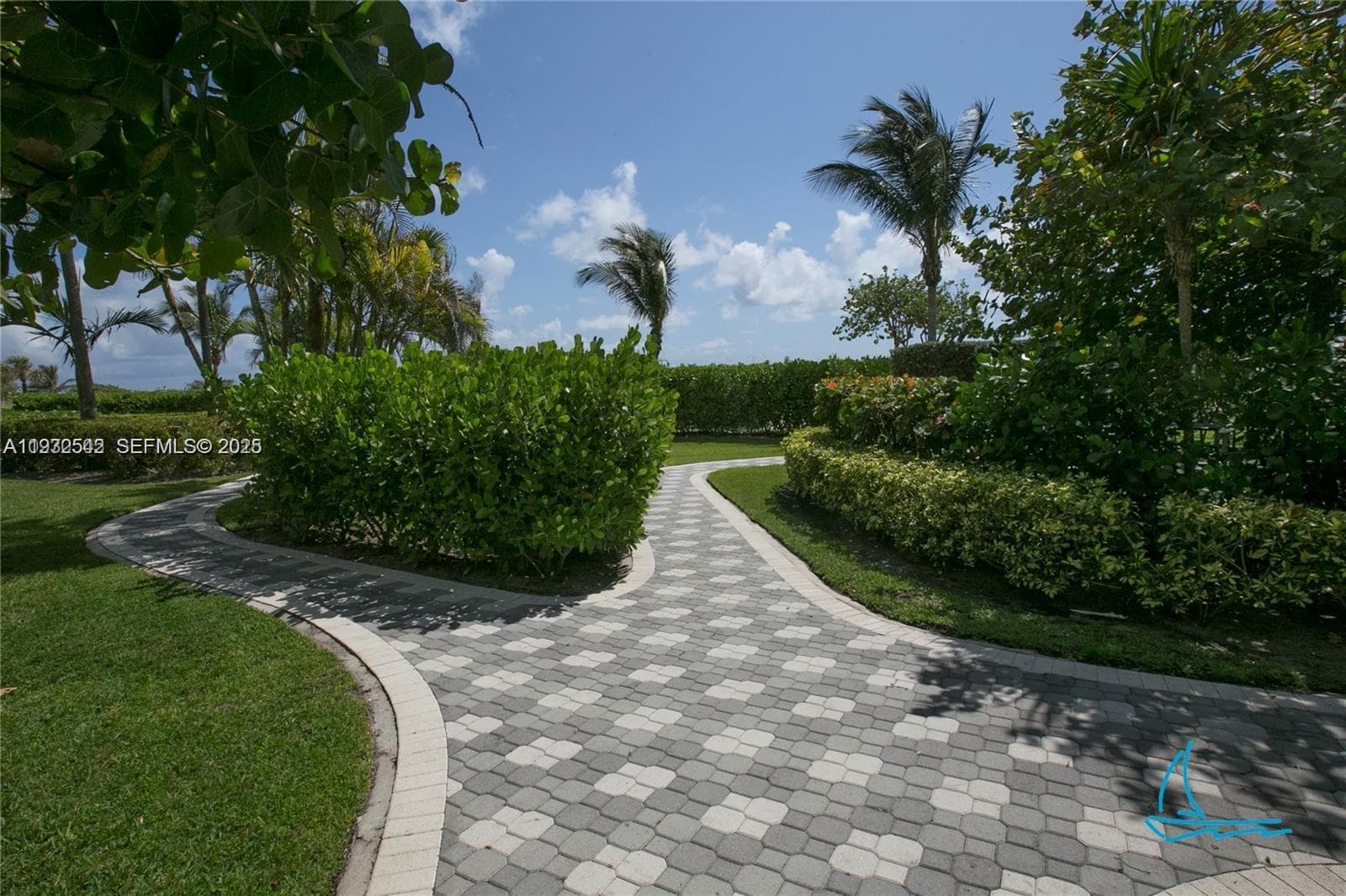 8877 Collins Ave # 805, Surfside FL 33154 — 29