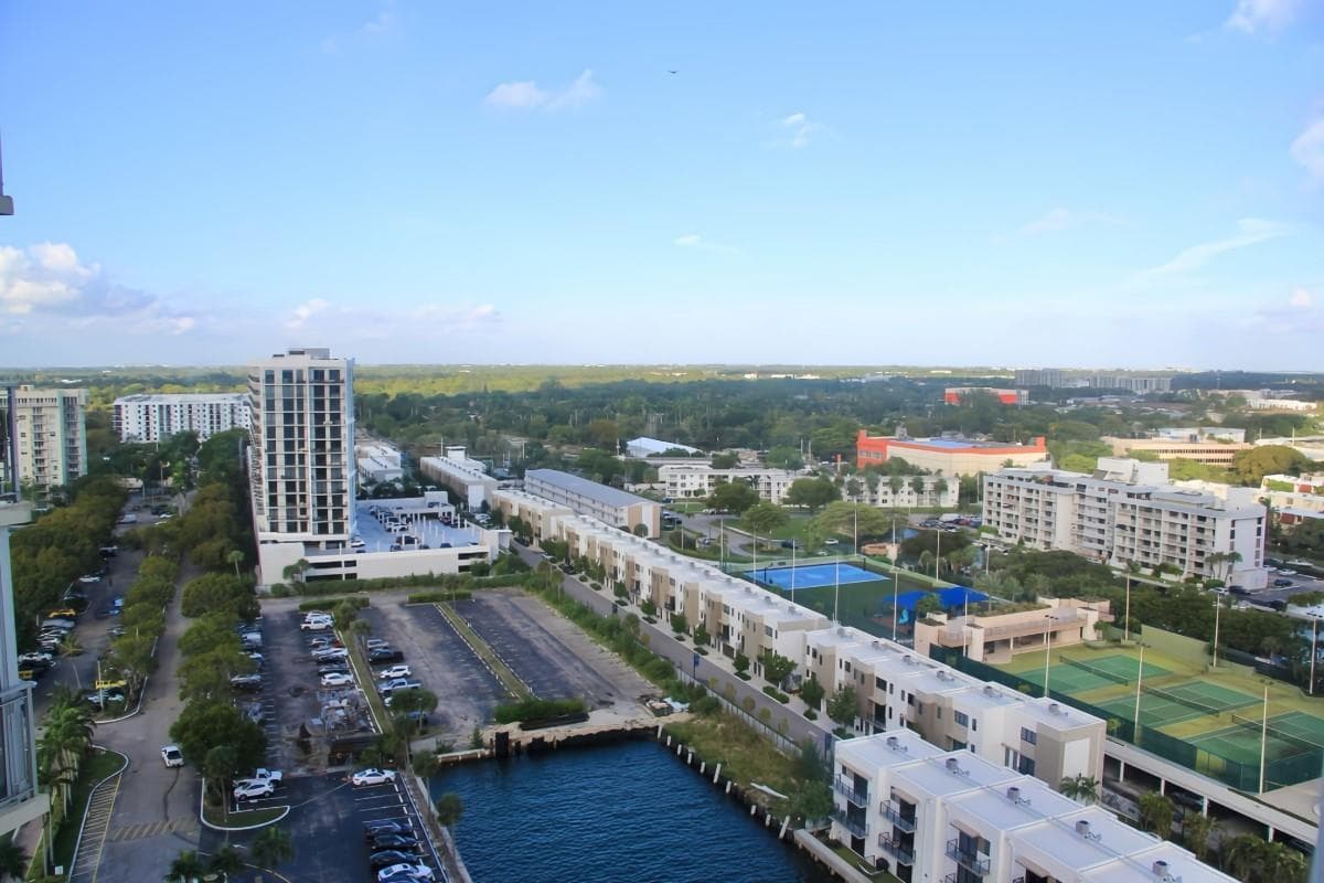 11111 Biscayne Boulevard # 1901, Miami FL 33181 — 5
