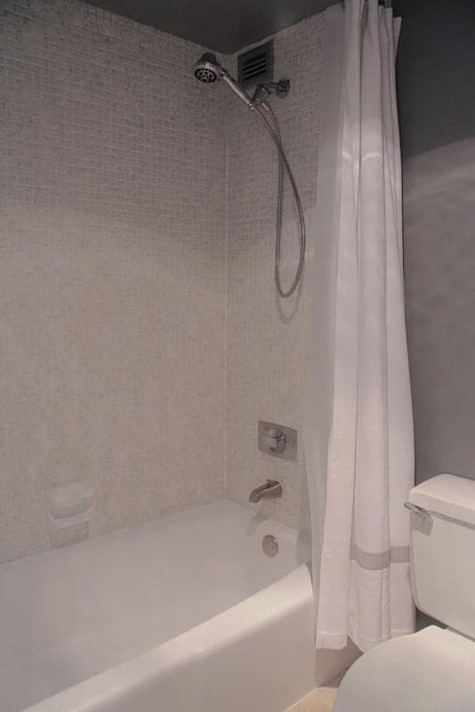 11111 Biscayne Boulevard # 1901, Miami FL 33181 — 9