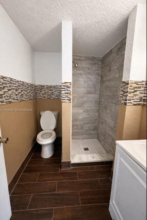14405 NE 5th Ave # B, Miami FL 33161 — 2