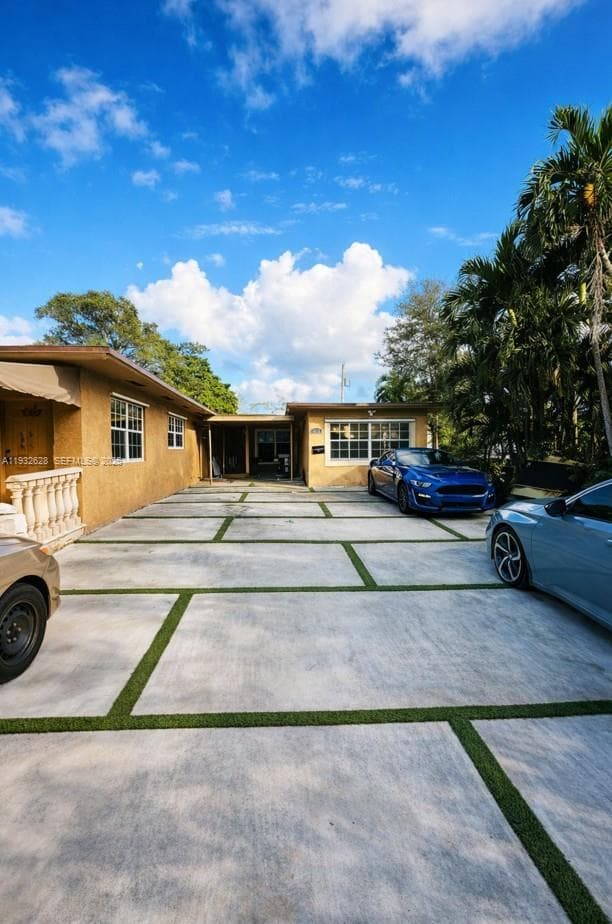 14405 NE 5th Ave # B, Miami FL 33161 — 1