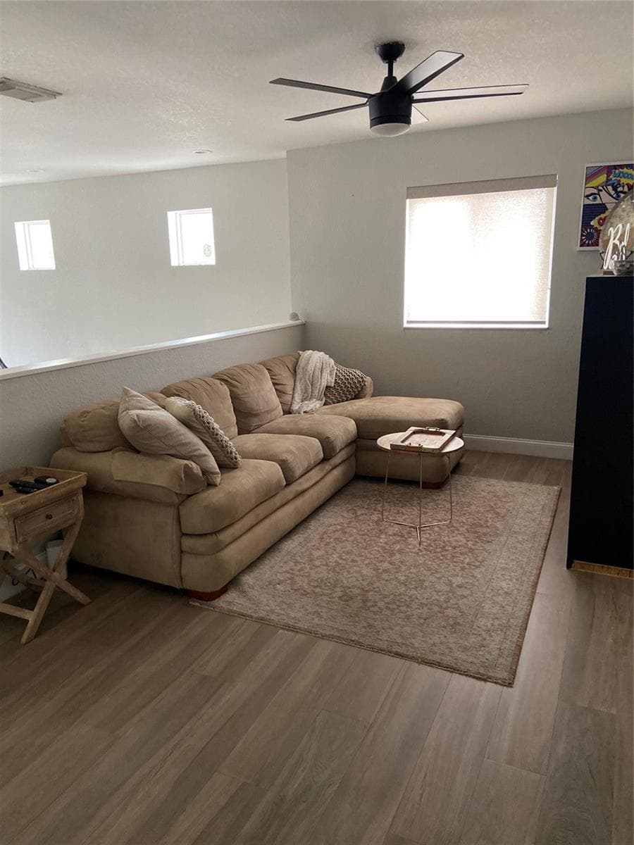 20439 NW 9th Court, Miami FL 33169 — 18