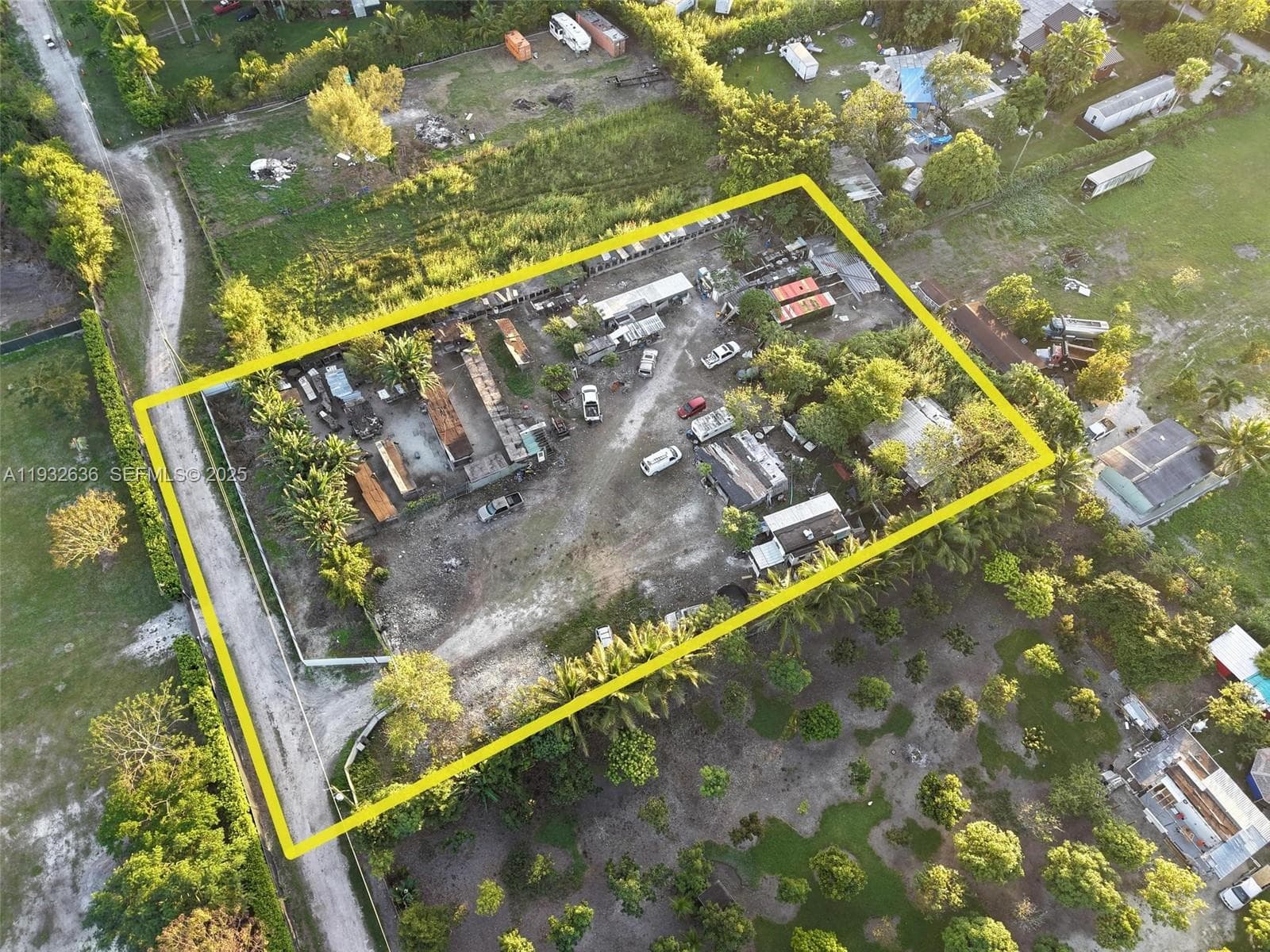 15400 SW 207th ave, Miami FL 33187 — 3