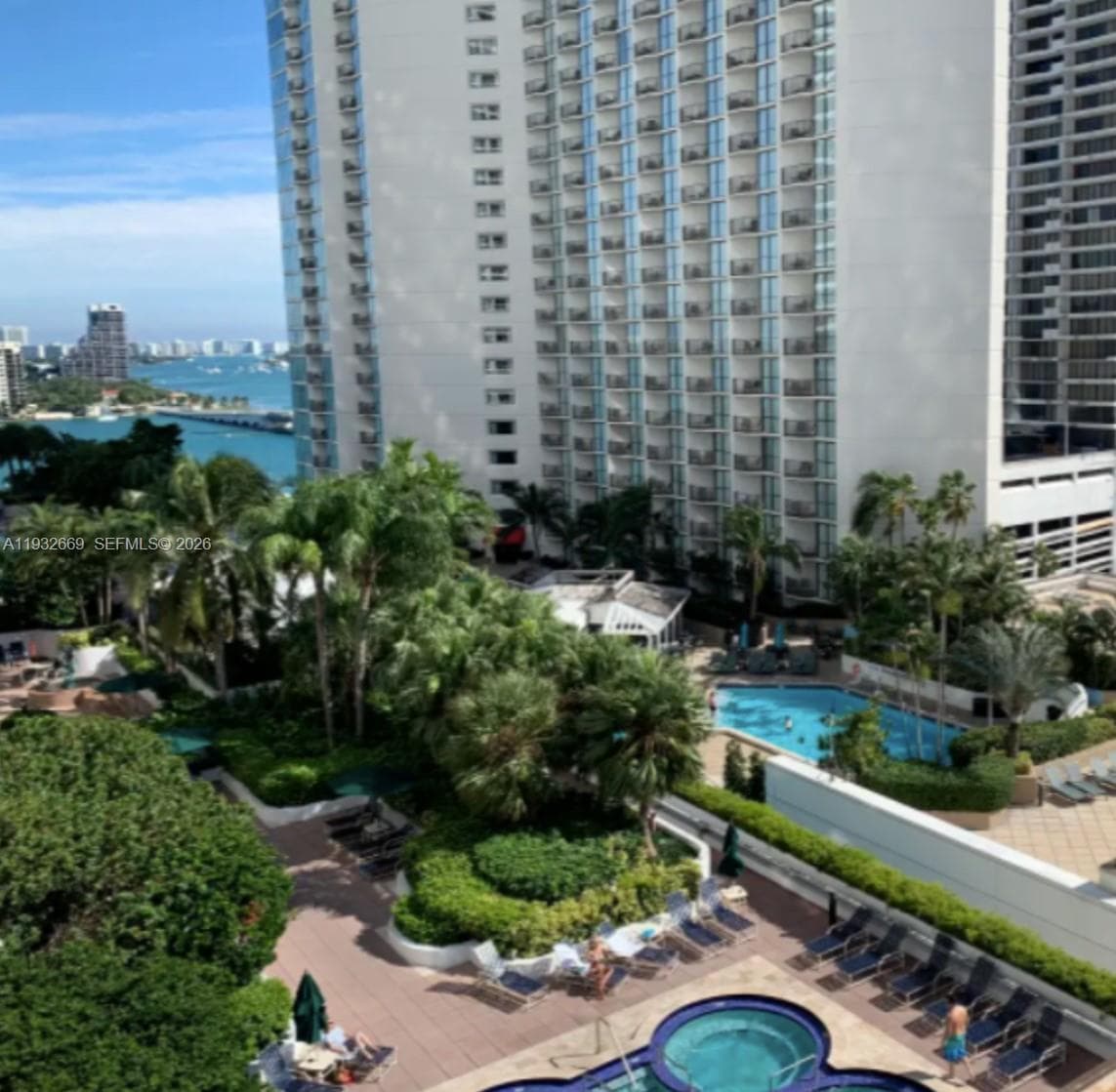 1717 N Bayshore Dr # 1652, Miami FL 33132 — 23