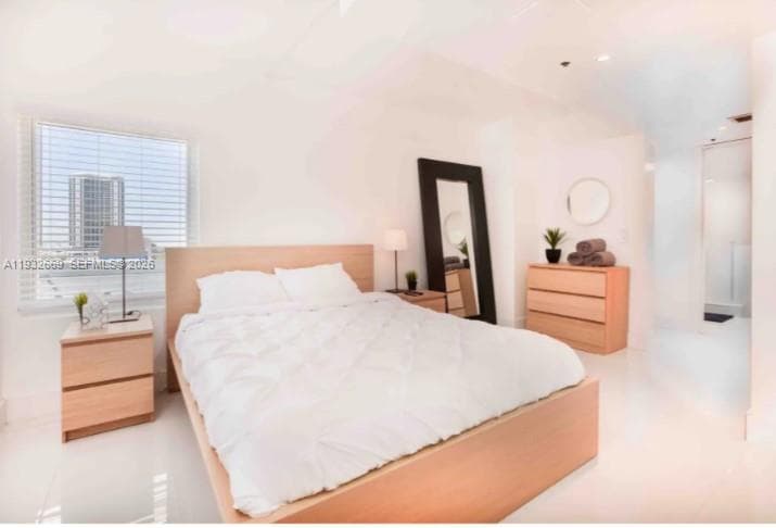 1717 N Bayshore Dr # 1652, Miami FL 33132 — 11