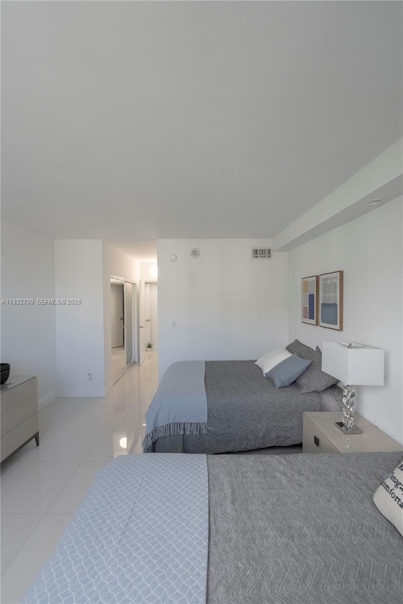19380 Collins Ave # 1003, Sunny Isles Beach FL 33160 — 23