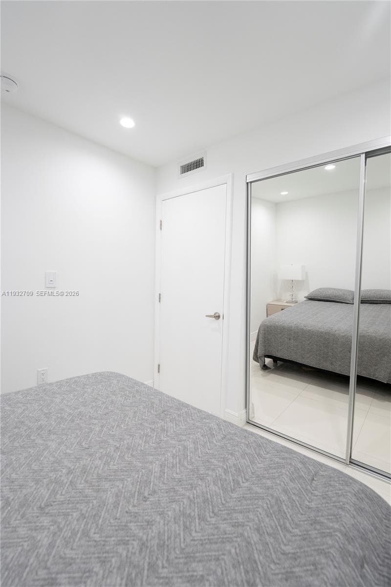 19380 Collins Ave # 1003, Sunny Isles Beach FL 33160 — 27
