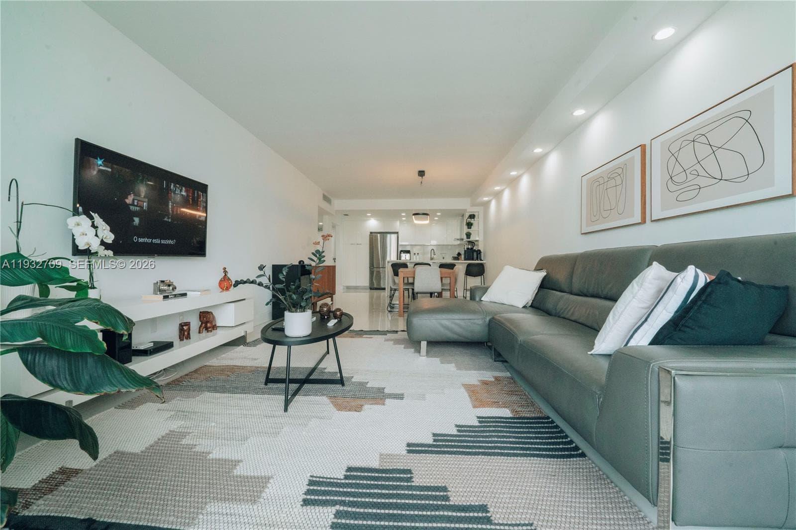 19380 Collins Ave # 1003, Sunny Isles Beach FL 33160 — 1