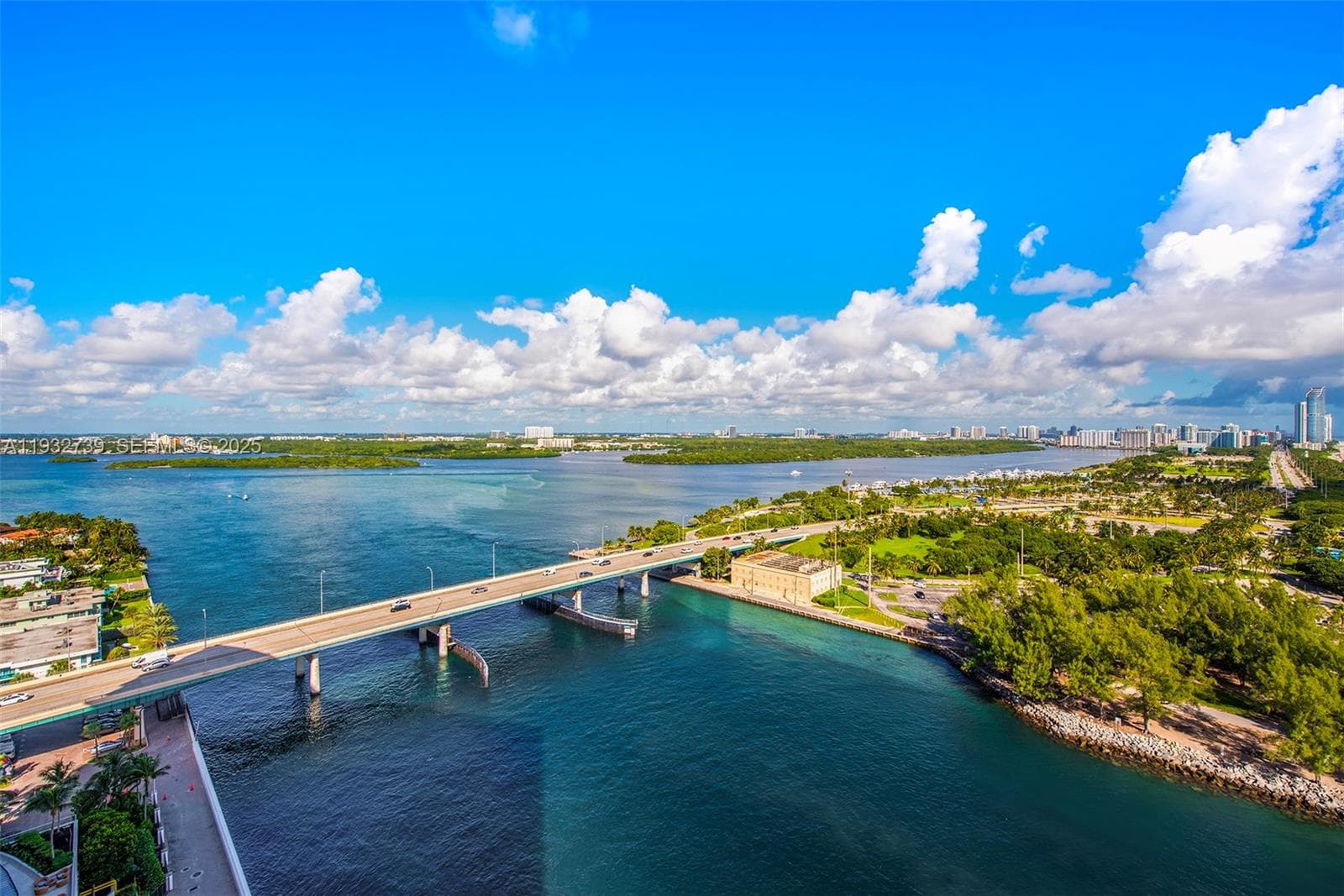 10295 Collins Ave Resdnta, Bal Harbour, FL — 3