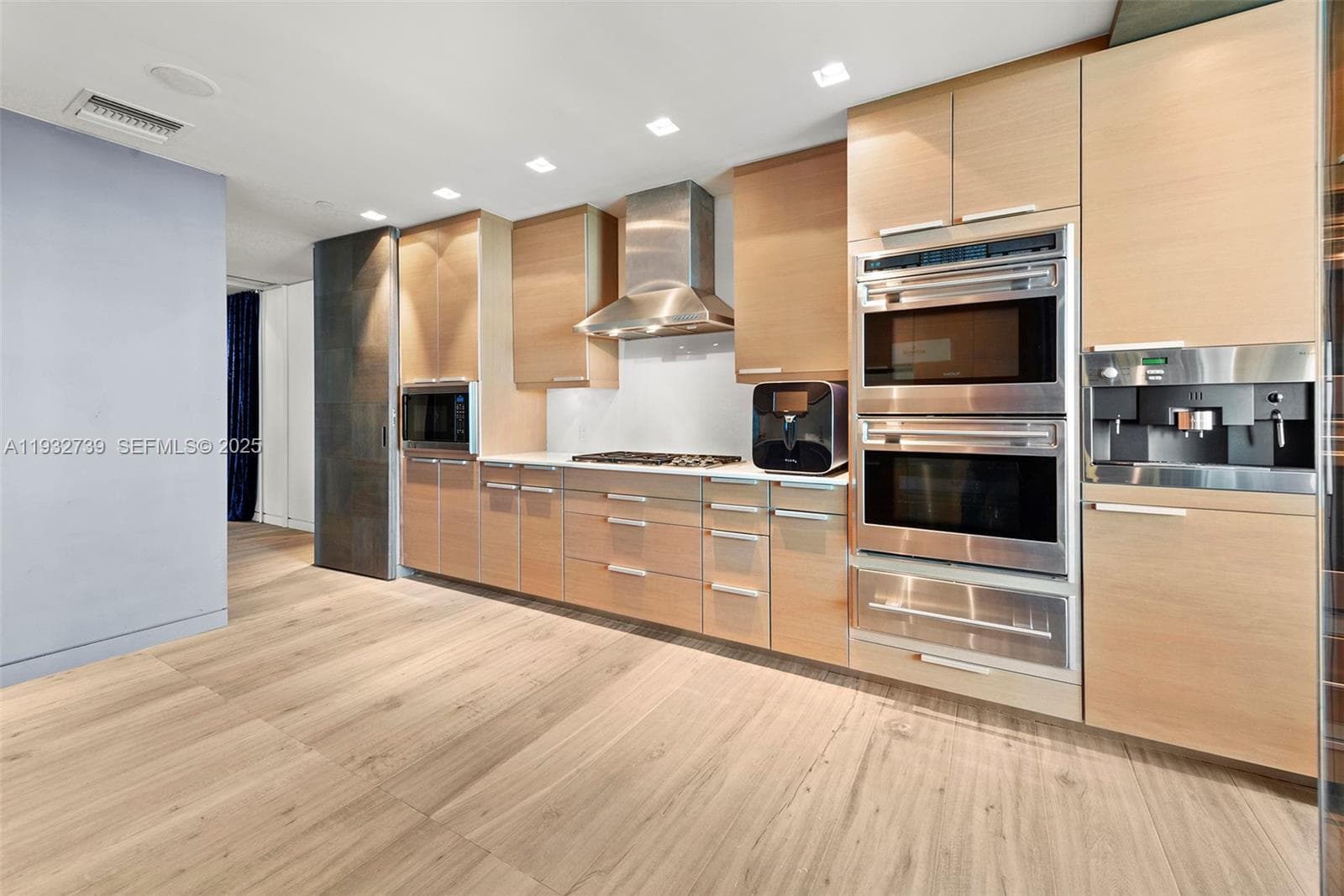 10295 Collins Ave Resdnta, Bal Harbour, FL — 20