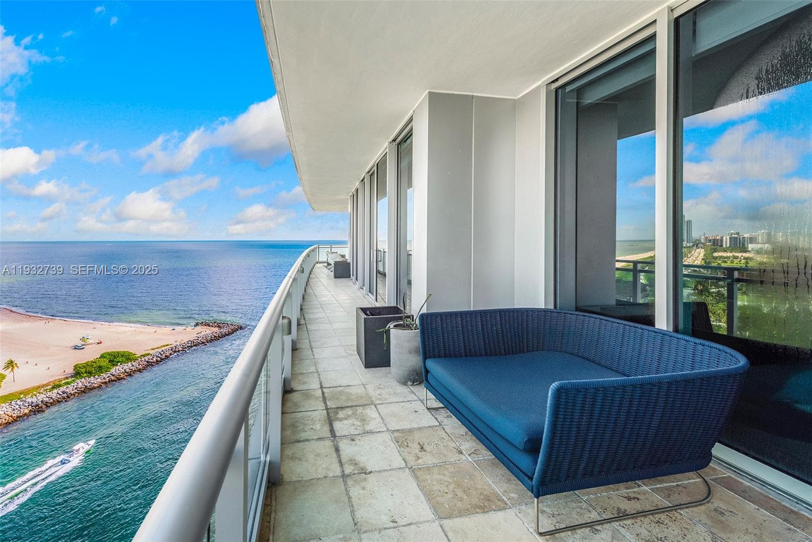 10295 Collins Ave Resdnta, Bal Harbour, FL — 37