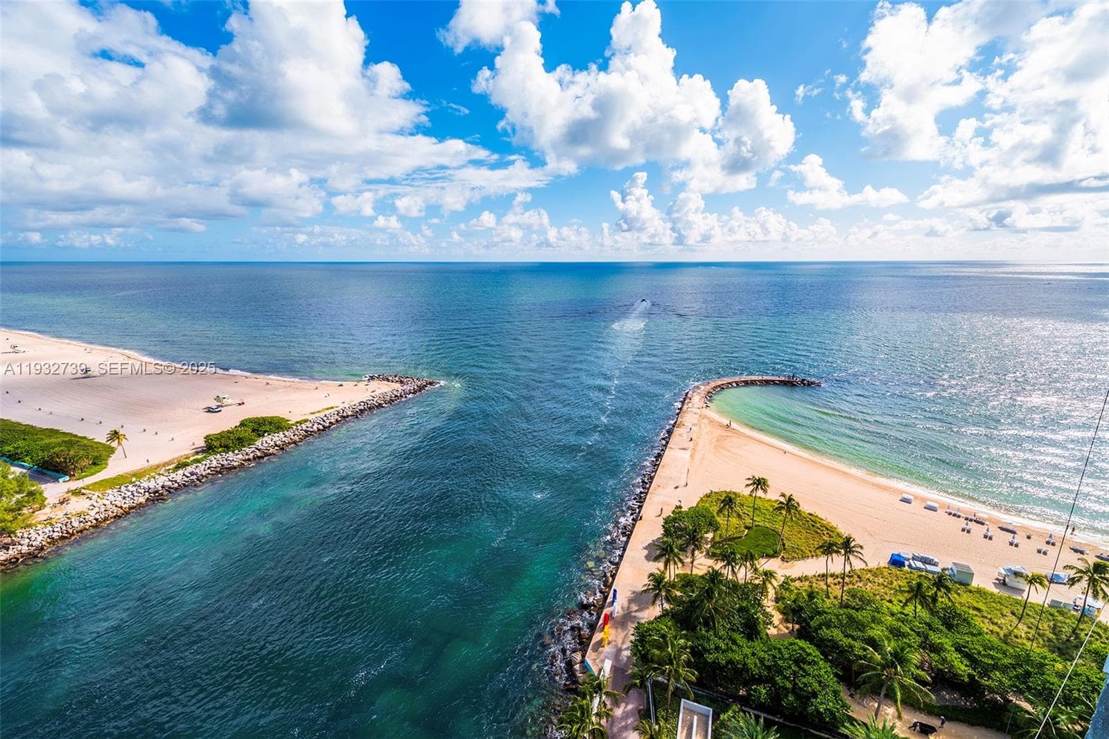 10295 Collins Ave Resdnta, Bal Harbour, FL — 39