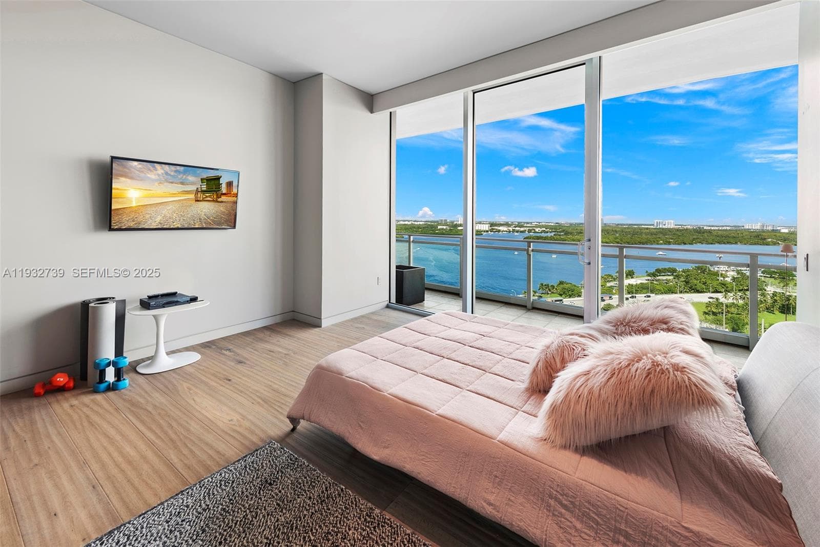 10295 Collins Ave Resdnta, Bal Harbour, FL — 29