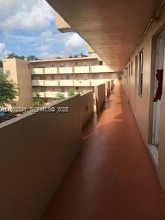 1301 NE 191st St # F306, Miami FL 33179 — 2