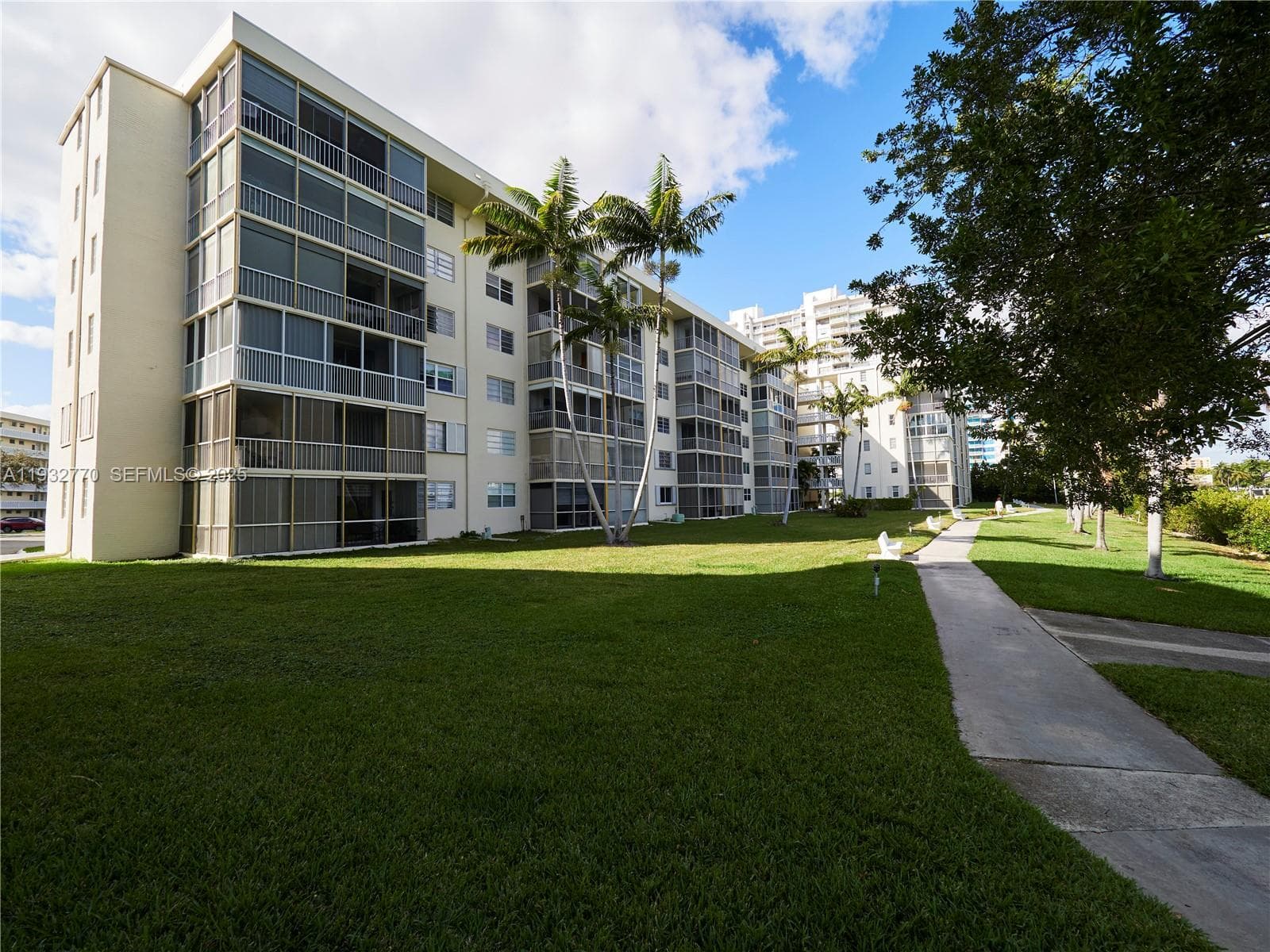 2861 Leonard Dr # F412, Aventura FL 33160 — 46