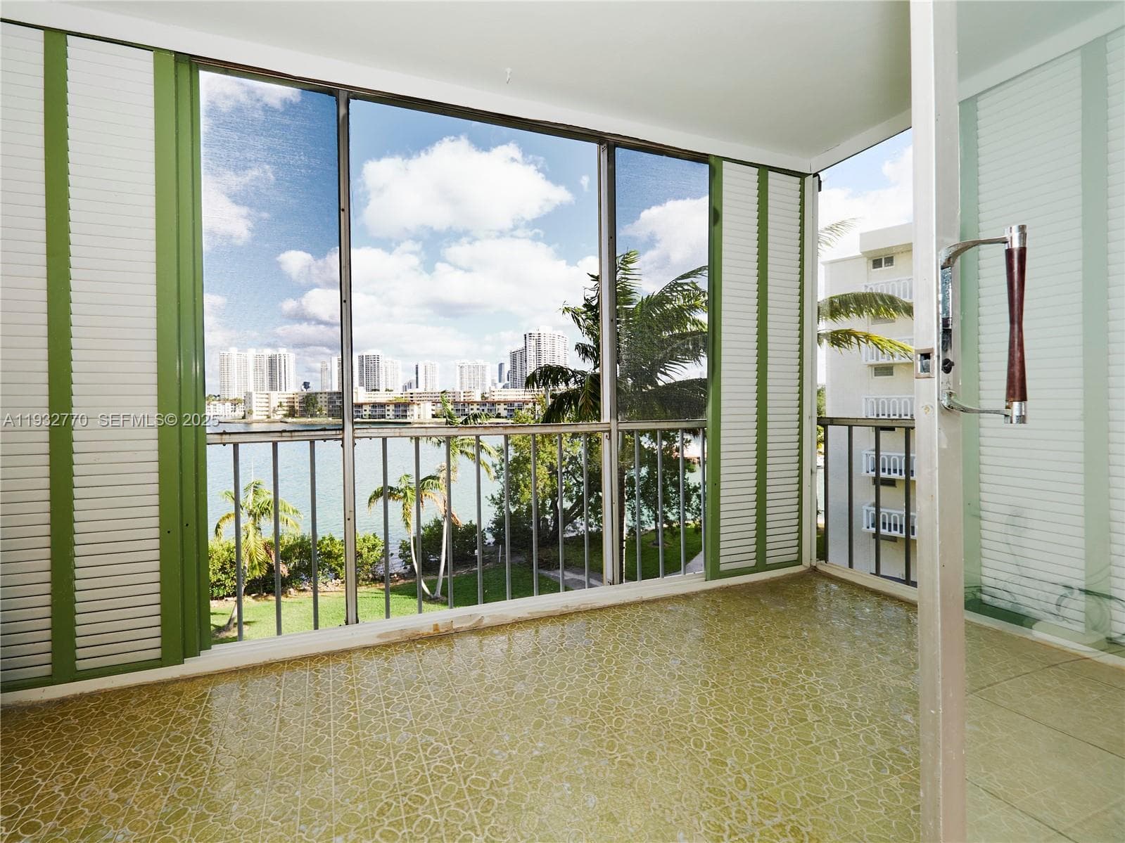 2861 Leonard Dr # F412, Aventura FL 33160 — 26