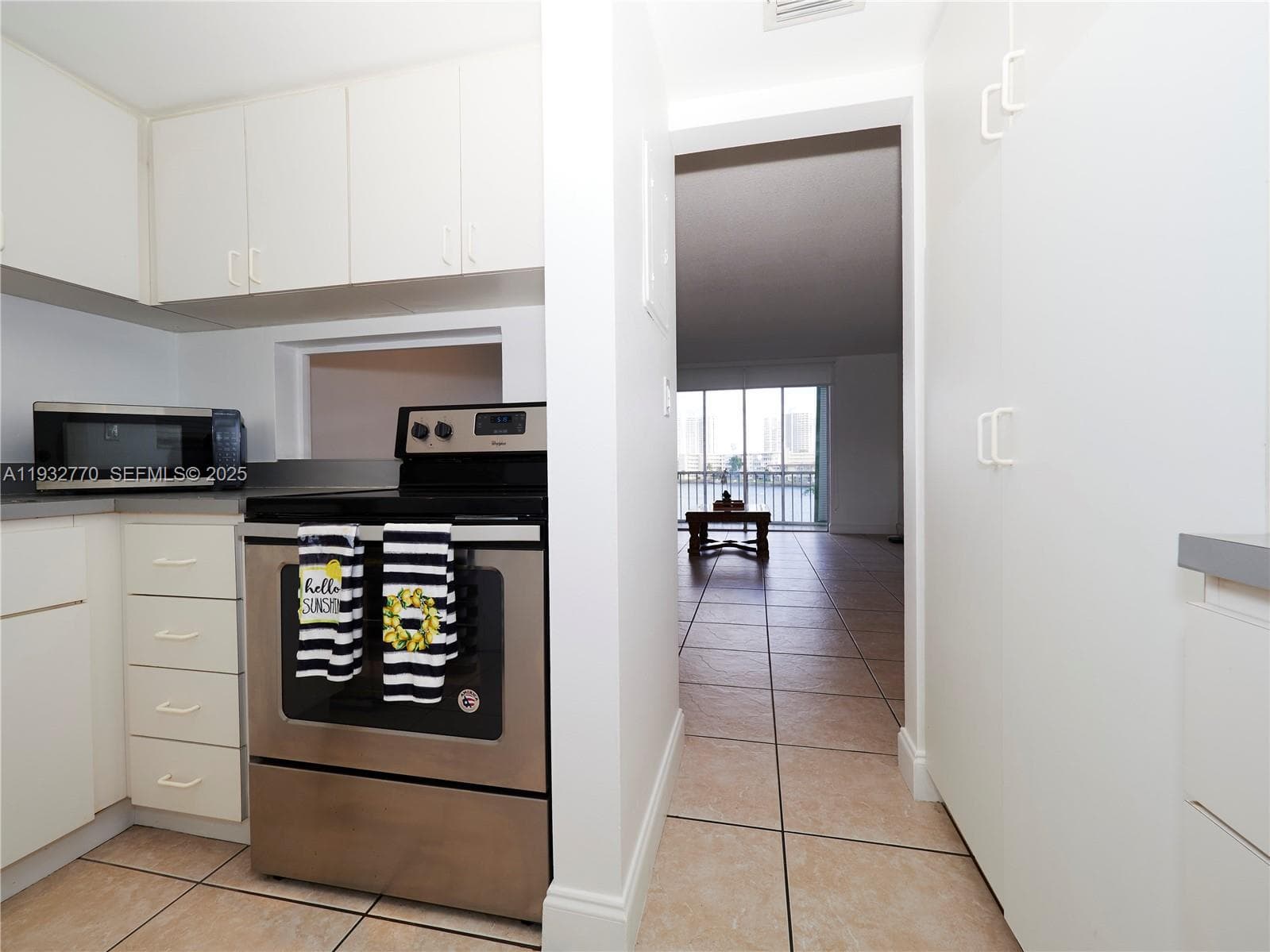 2861 Leonard Dr # F412, Aventura FL 33160 — 5