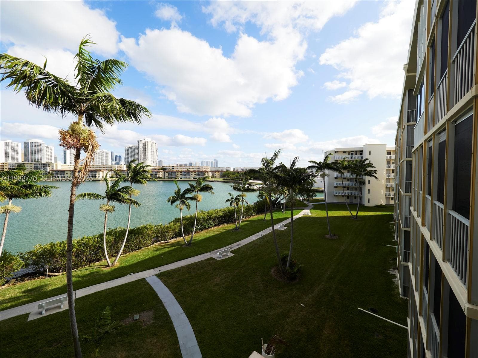 2861 Leonard Dr # F412, Aventura FL 33160 — 34