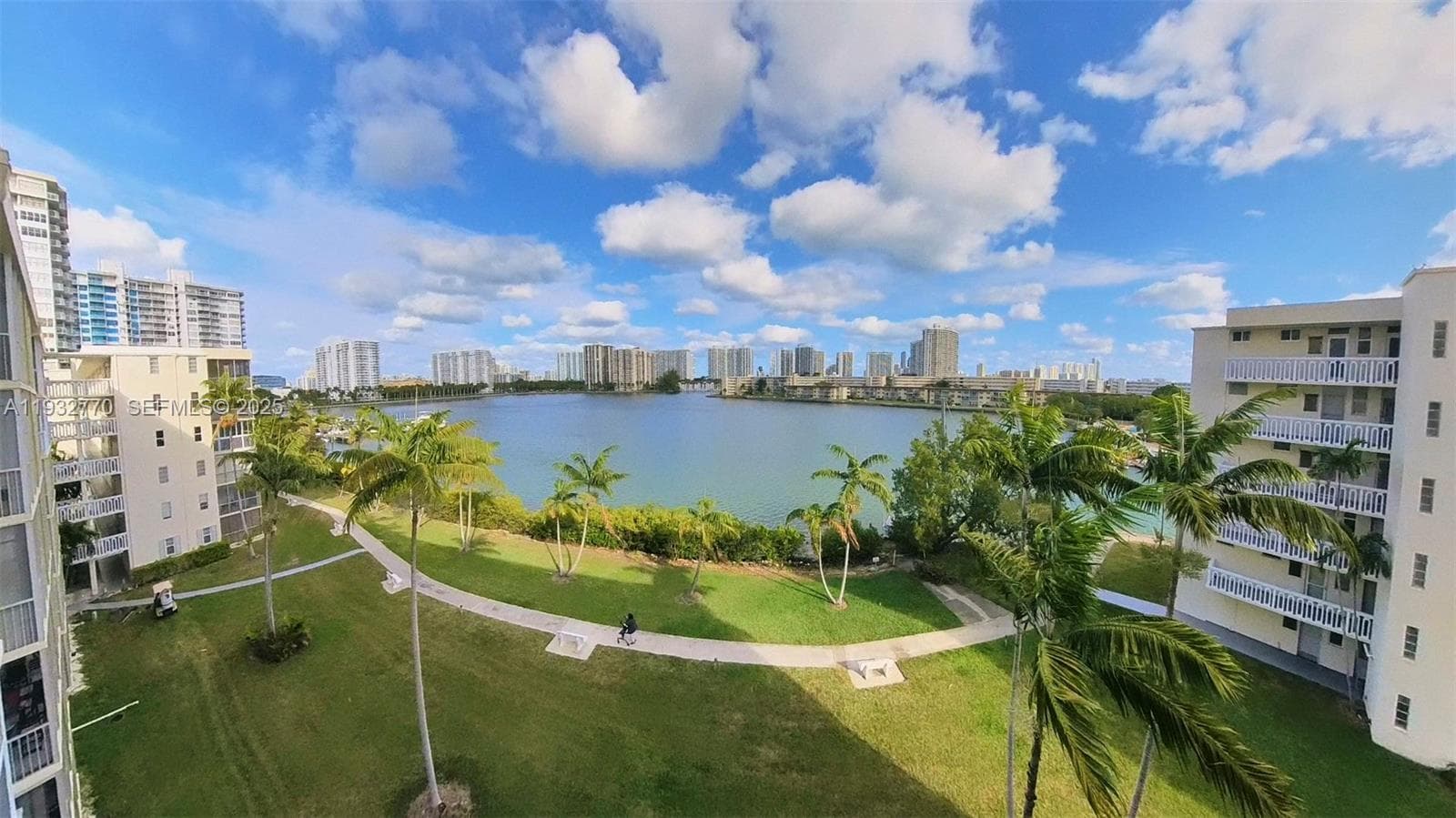 2861 Leonard Dr # F412, Aventura FL 33160 — 40