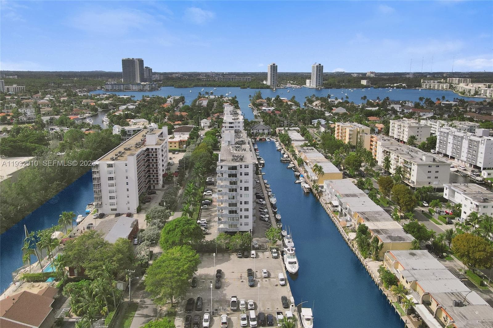3703 NE 166th St, North Miami Beach FL 33160 — 35
