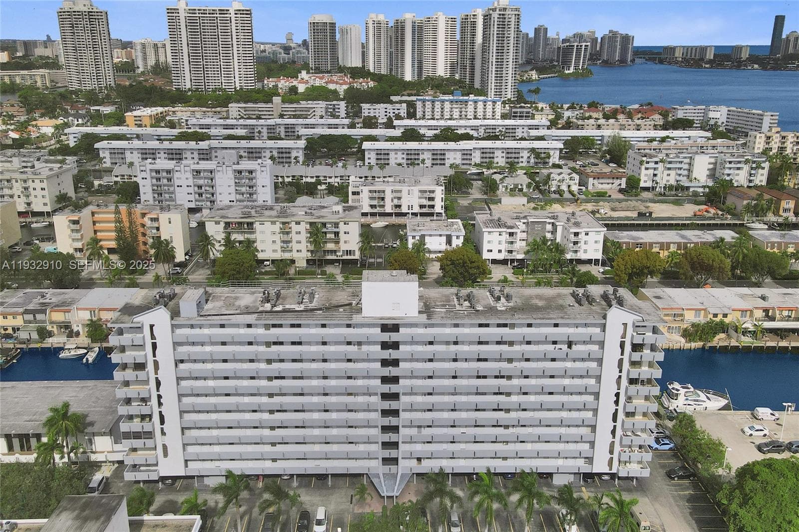 3703 NE 166th St, North Miami Beach FL 33160 — 32