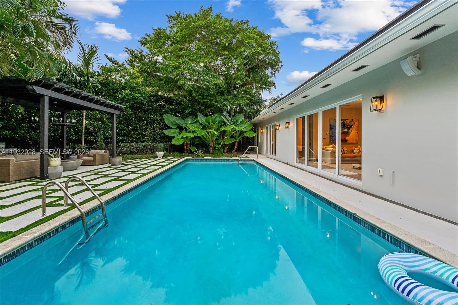 680 Buttonwood Ln, Miami FL 33137 — 57