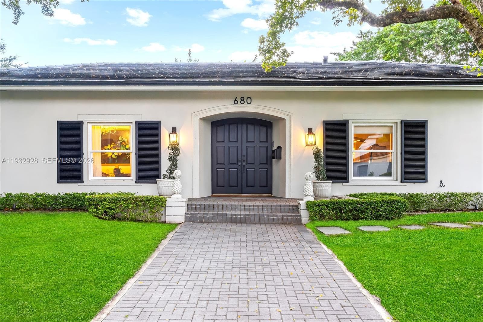 680 Buttonwood Ln, Miami FL 33137 — 15