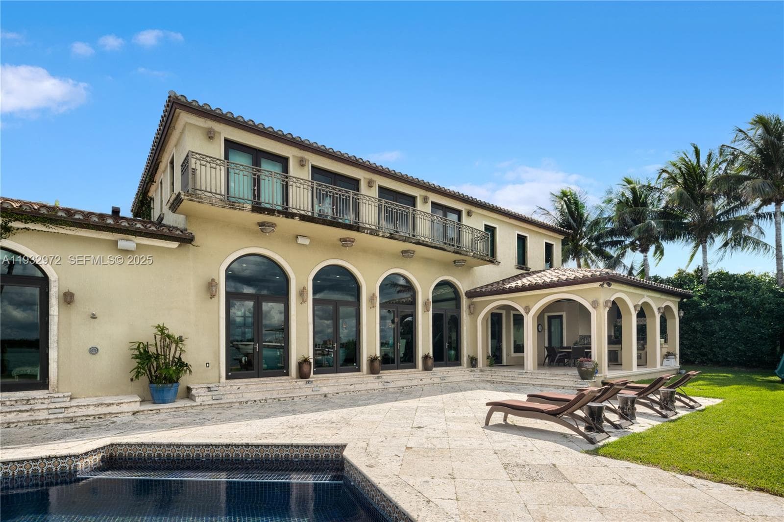 10330 W Broadview Dr, Bay Harbor Islands FL 33154 — 28