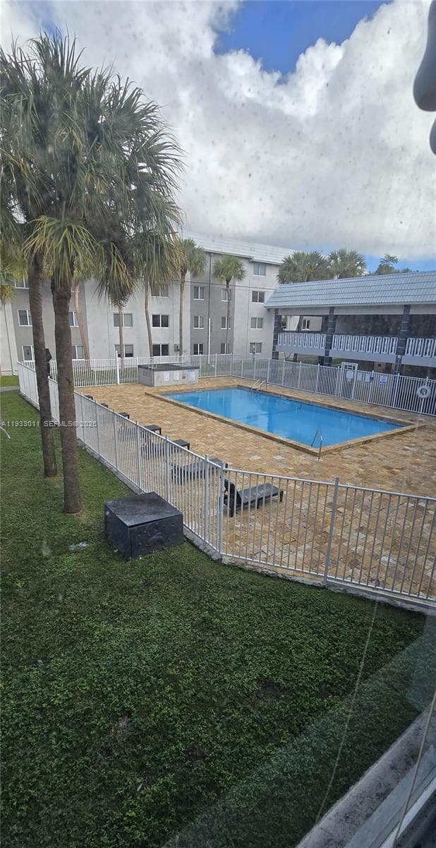 10820 SW 200th Dr # 412, Cutler Bay FL 33157 — 7