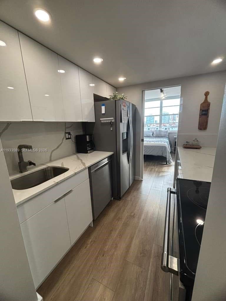 251 174th St # 1215, Sunny Isles Beach FL 33160 — 16
