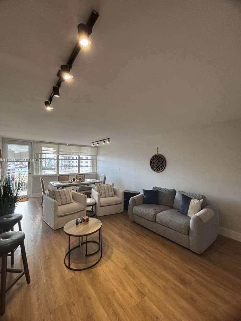 251 174th St # 1215, Sunny Isles Beach FL 33160 — 7