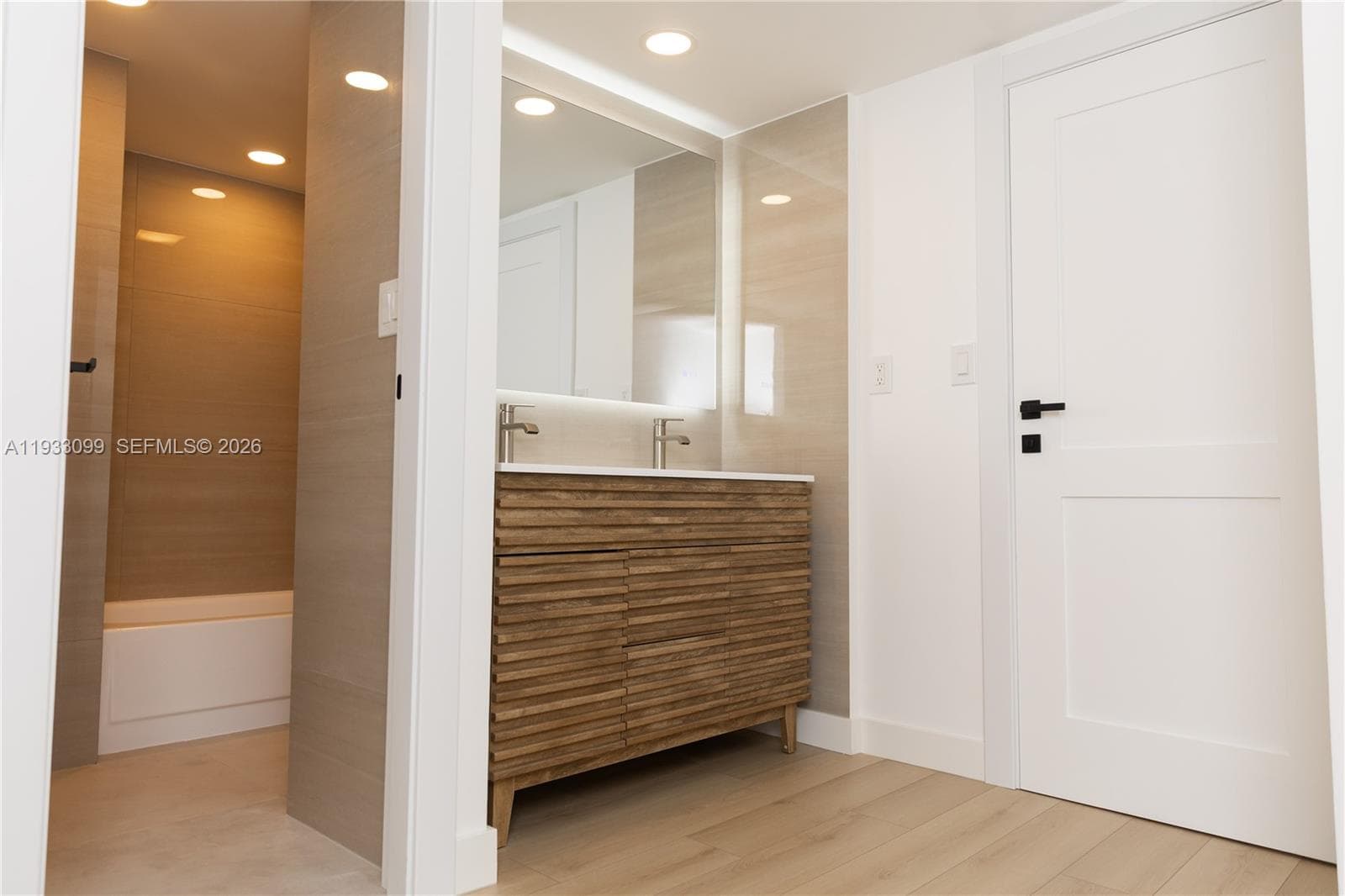 3625 N Country Club Dr # 309, Aventura FL 33180 — 9