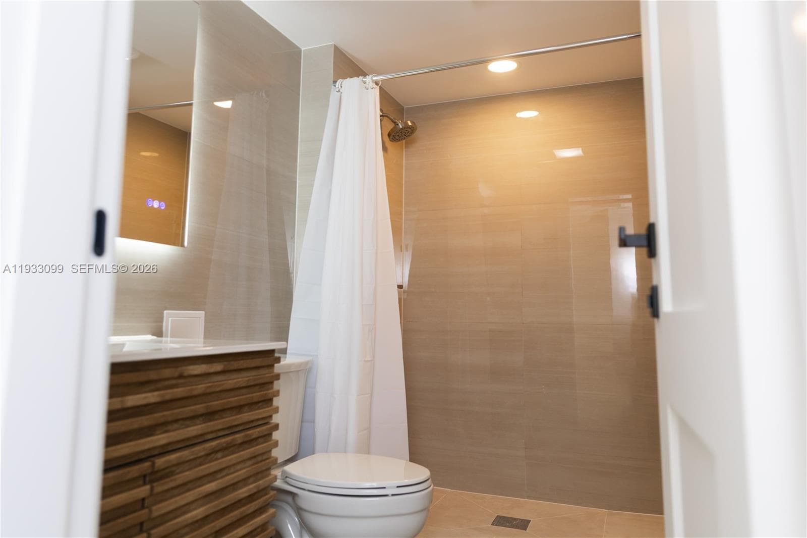 3625 N Country Club Dr # 309, Aventura FL 33180 — 24