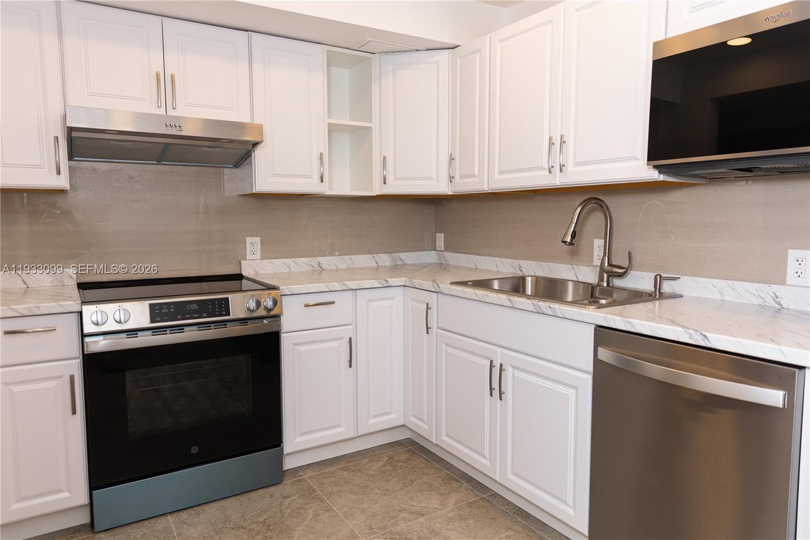 3625 N Country Club Dr # 309, Aventura FL 33180 — 30