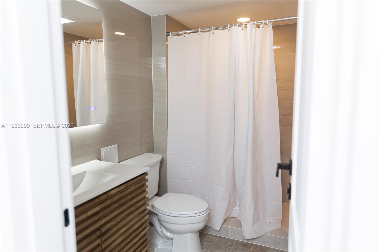 3625 N Country Club Dr # 309, Aventura FL 33180 — 18